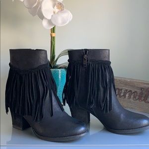 Black boots vintage collection